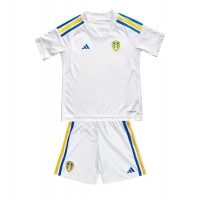 Leeds United Heimtrikotsatz Kinder 2023-24 Kurzarm (+ Kurze Hosen)